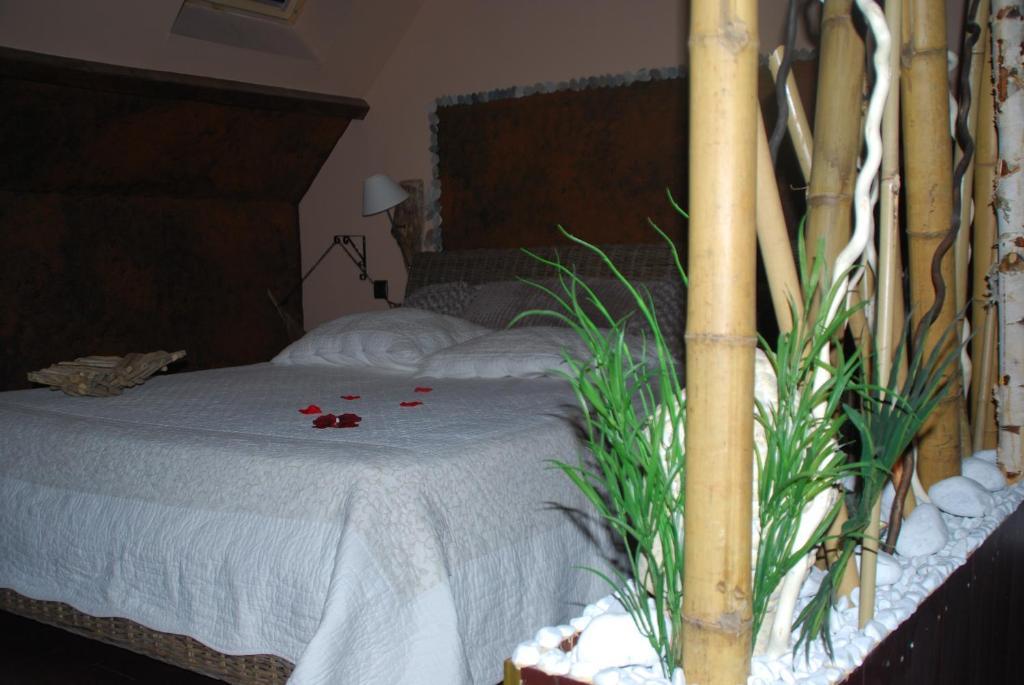 Chambres D Hotes ,Hotel ,Secret D'Une Nuit A Vicq Pres De Onnaing,Avec Piscine מראה חיצוני תמונה